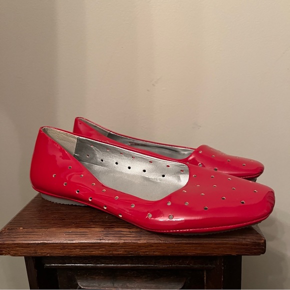 Vintage Steven by Steve Madden Red Polka Dot Cut Out Ballet Flats - Picture 5 of 7
